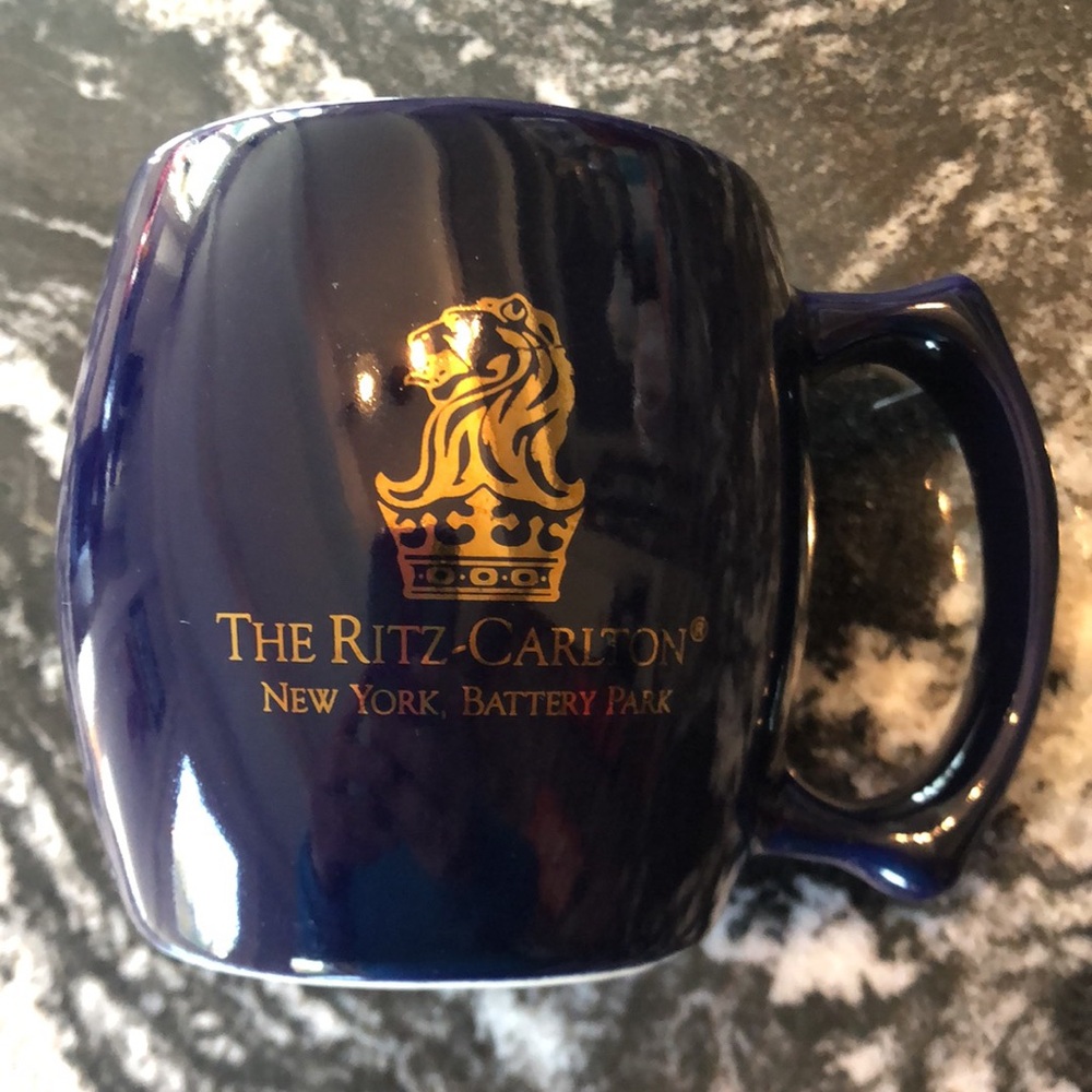 The Ritz Carlton New York, Battery Park mug - Picture 6 of 6